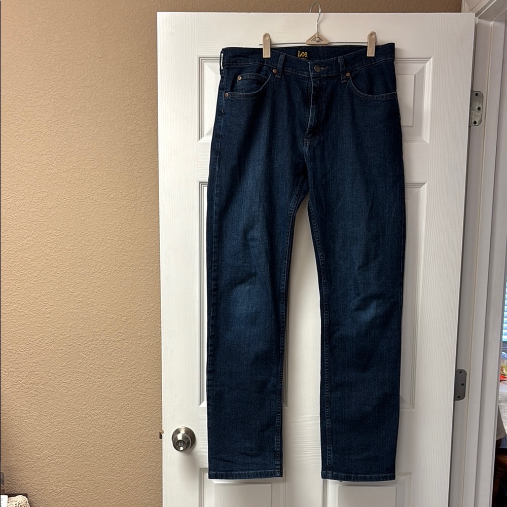 Lee Men's Classic Indigo Straight Jeans